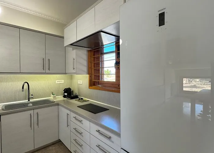 Syrios 140sqm Lägenhet Nafplion