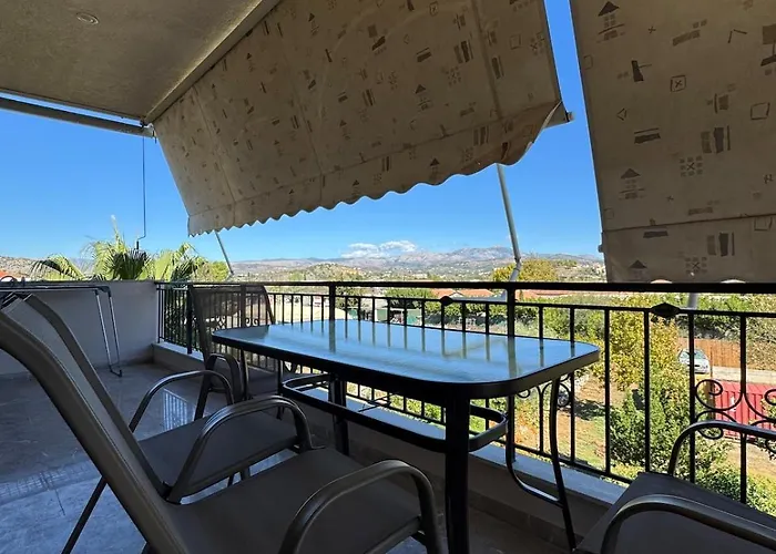 Lägenhet Syrios 140sqm