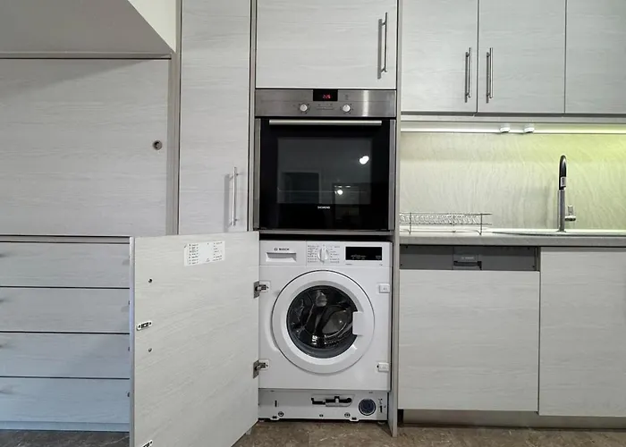 Syrios 140sqm Lägenhet